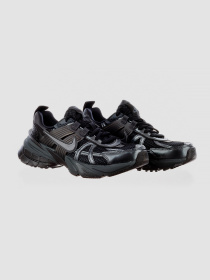 Кросівки NIKE V2k Run модель FD0736-001 Фото