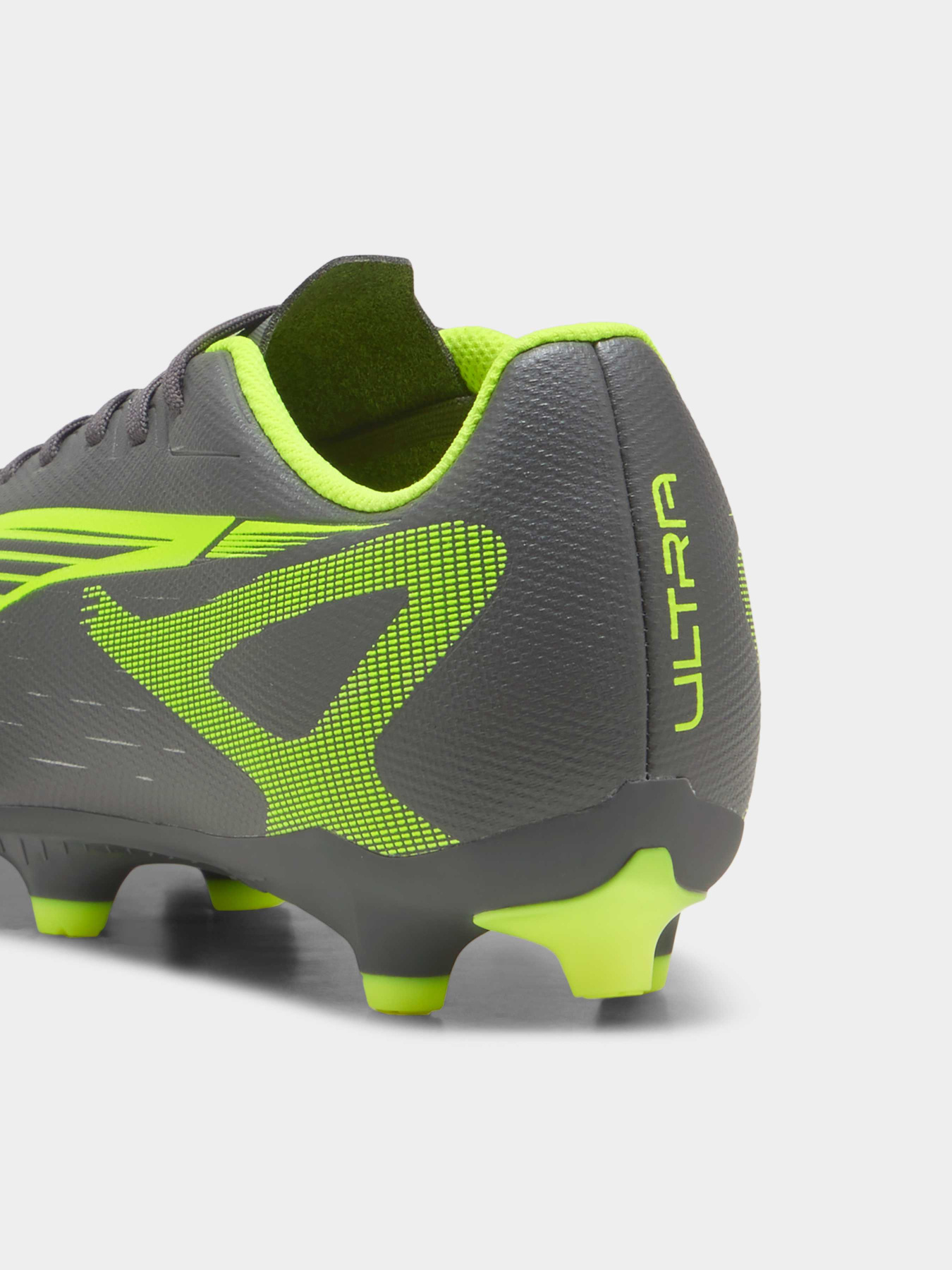 Кросівки PUMA Ultra 5 Play Fg/ag модель 108169 Фото