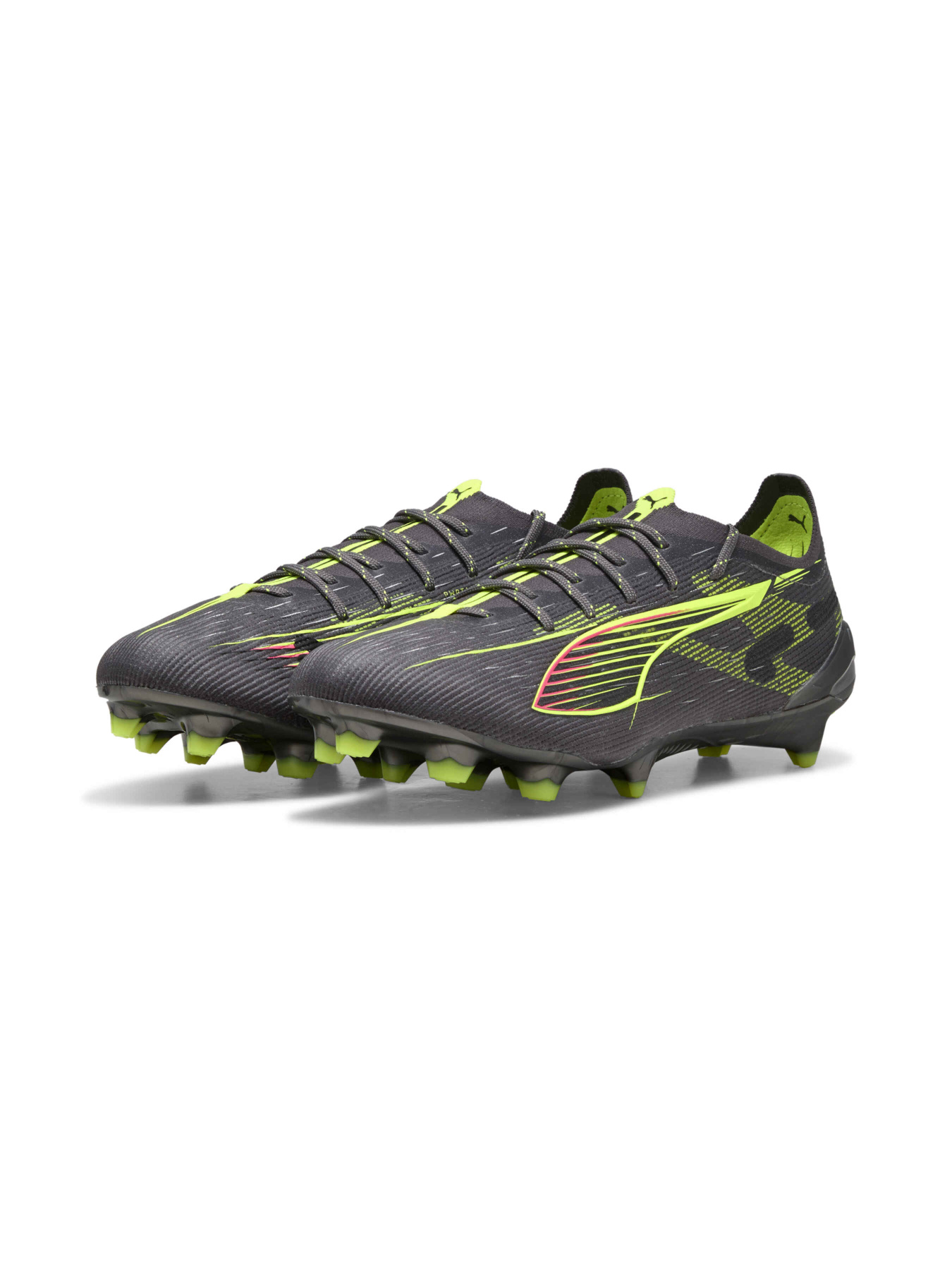 Кросівки PUMA Ultra 5 Ultimate Fg модель 108159 Фото