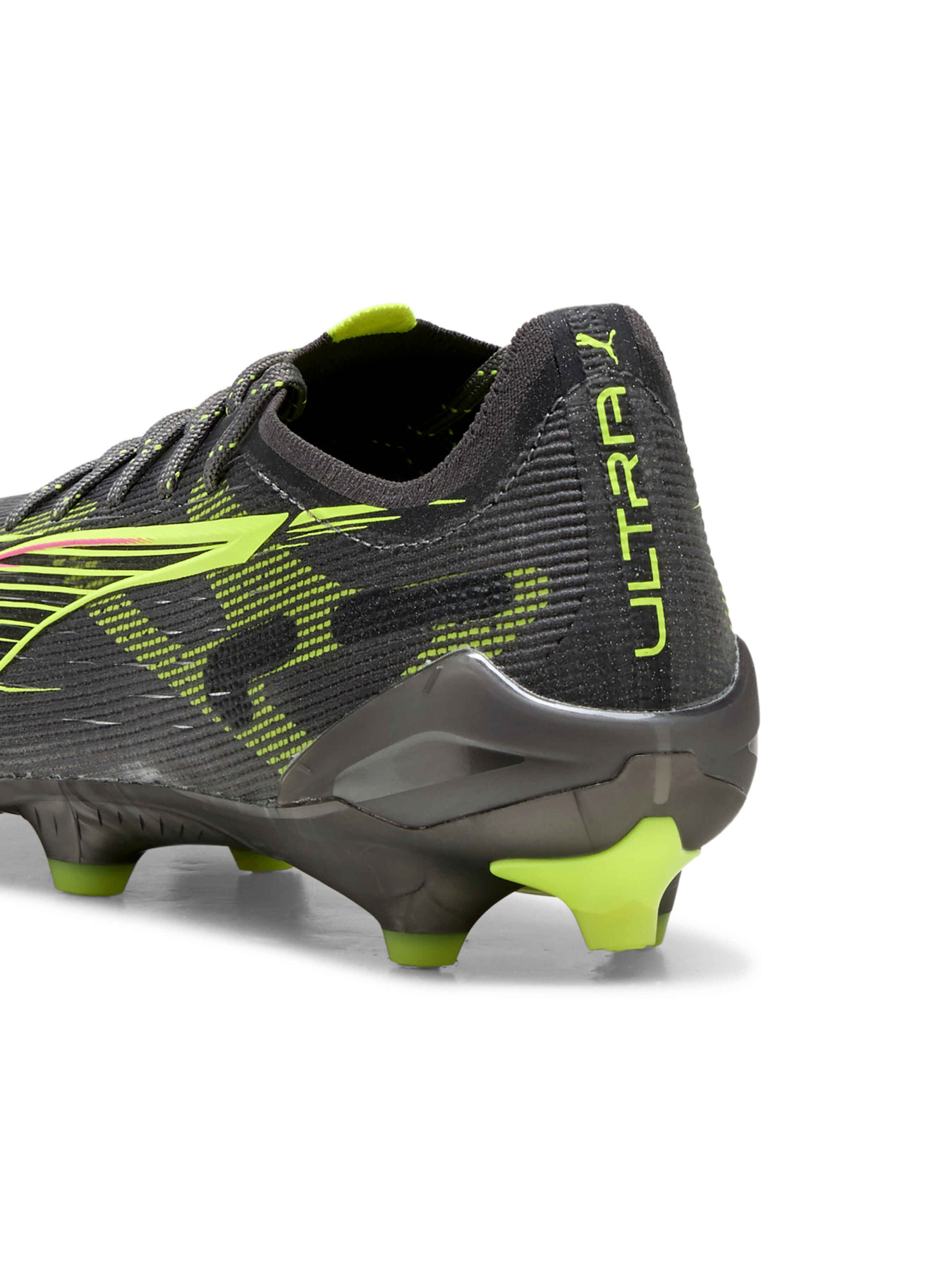 Кросівки PUMA Ultra 5 Ultimate Fg модель 108159 Фото