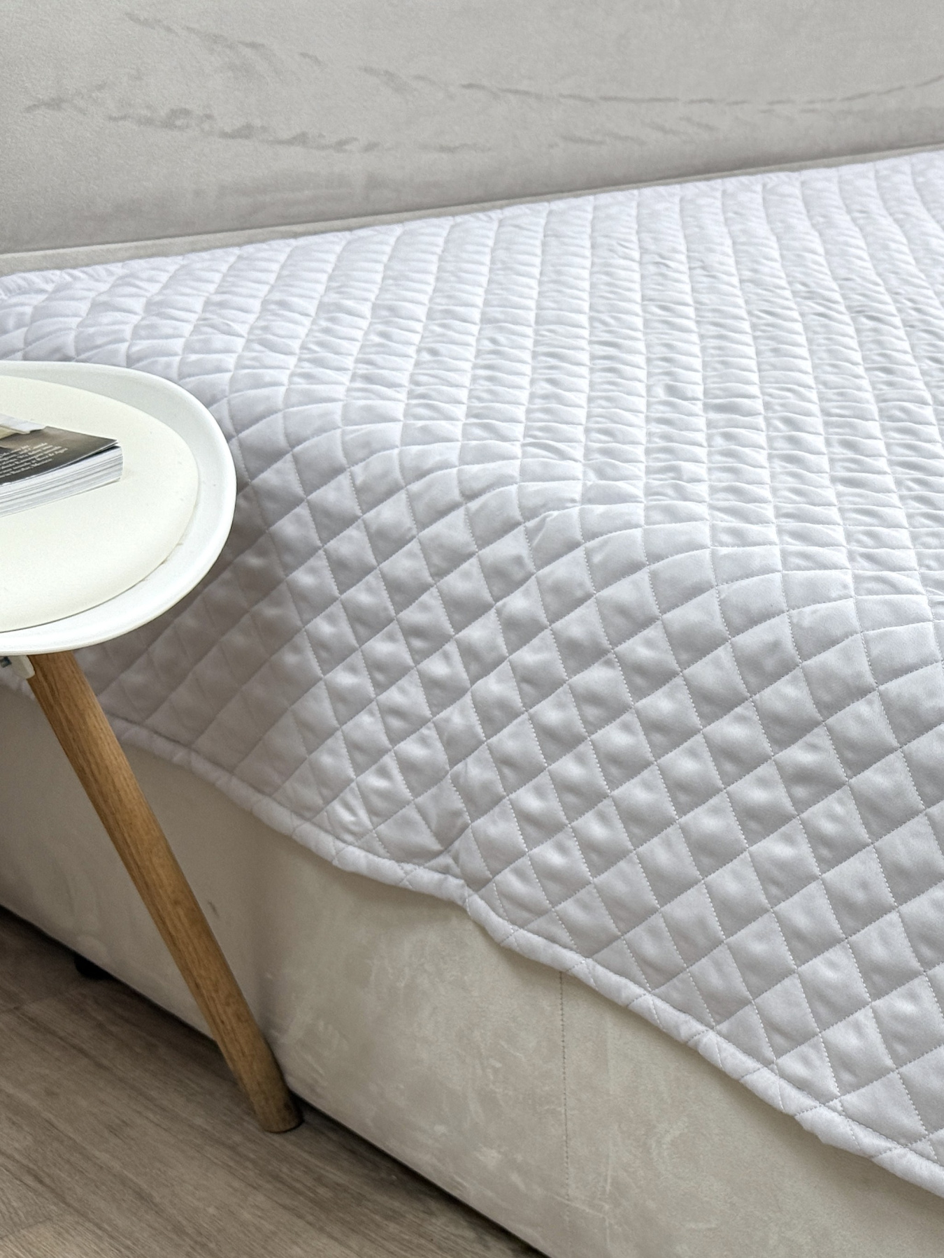 Покрывало декоративное антиаллергенное серого цвета Light Grey Ecotton модель 25183 Покрывало декоративное антиаллергенное серого цвета Light Grey Ecotton модель 25183 Фото