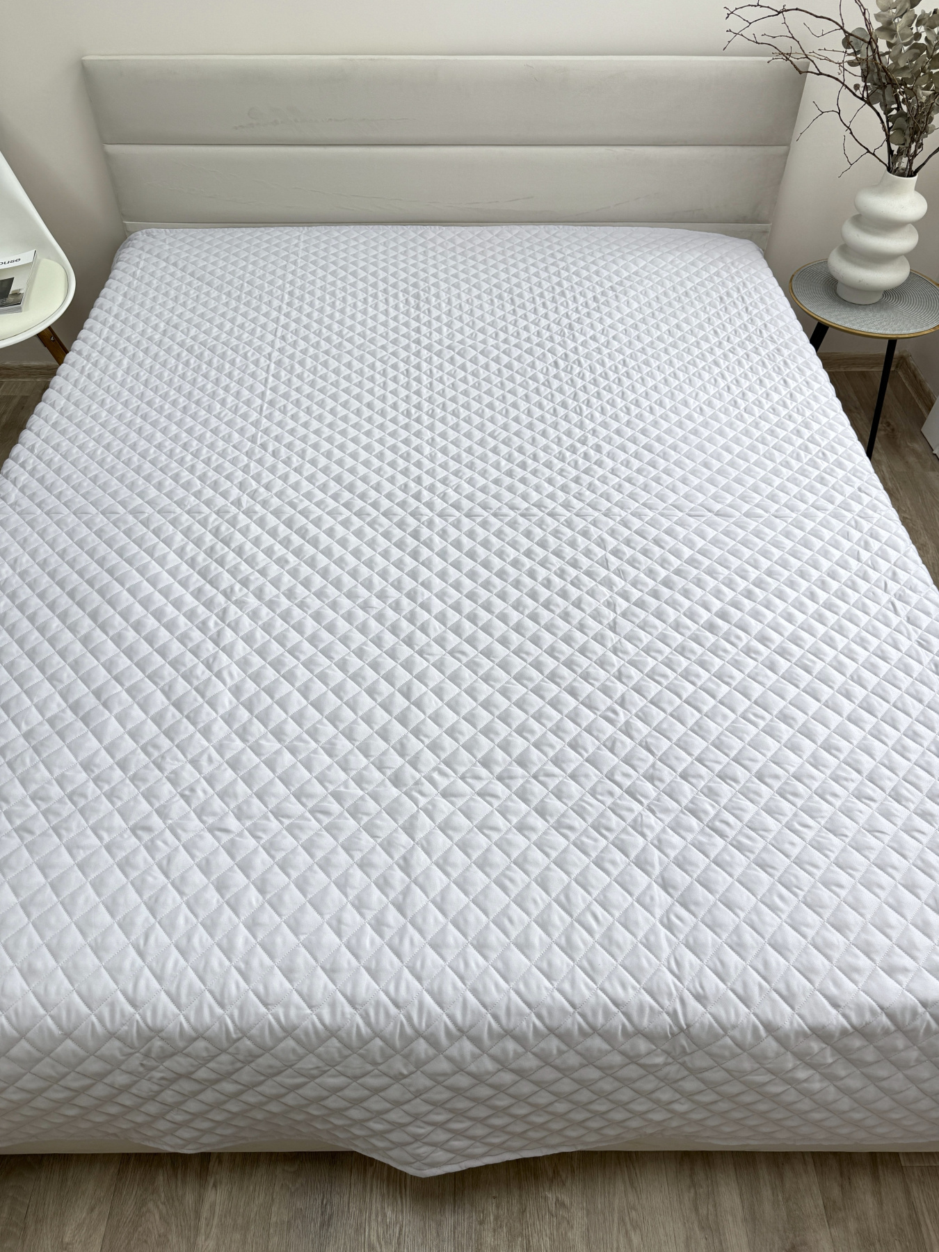 Покрывало декоративное антиаллергенное серого цвета Light Grey Ecotton модель 25183 Покрывало декоративное антиаллергенное серого цвета Light Grey Ecotton модель 25183 Фото
