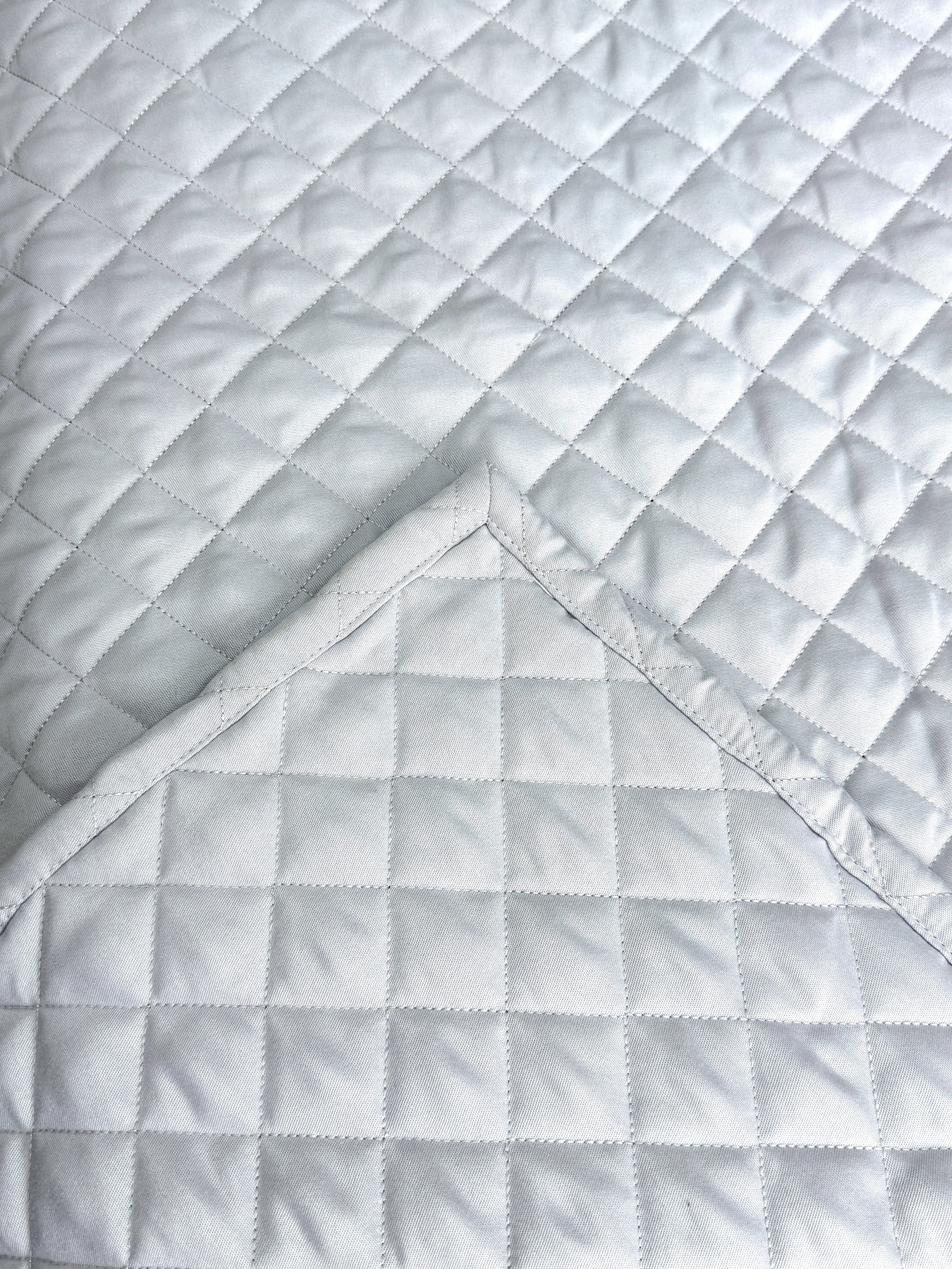 Покрывало декоративное антиаллергенное серого цвета Light Grey Ecotton модель 25183 Покрывало декоративное антиаллергенное серого цвета Light Grey Ecotton модель 25183 Фото
