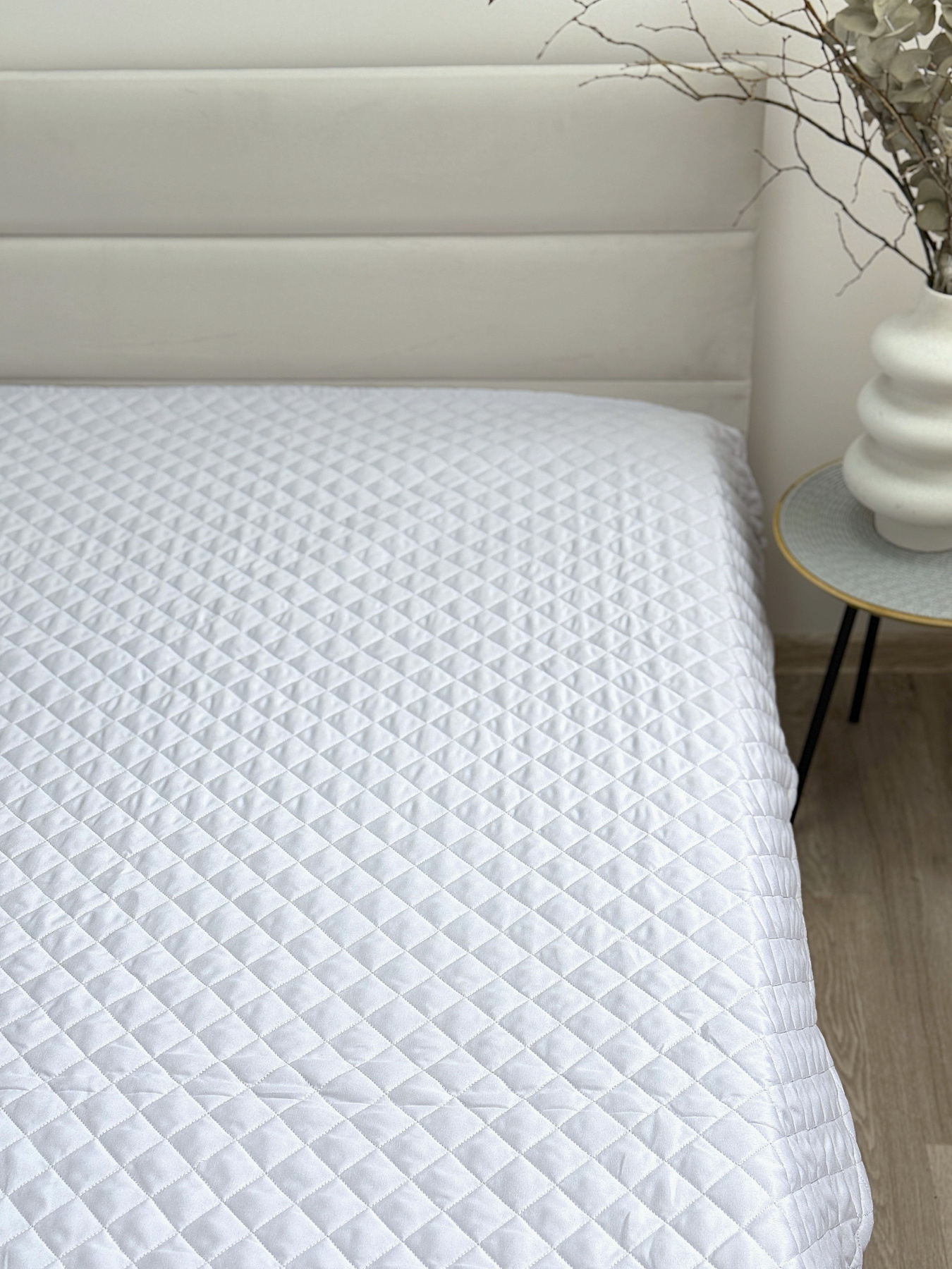 Покрывало декоративное антиаллергенное серого цвета Light Grey Ecotton модель 25183 Покрывало декоративное антиаллергенное серого цвета Light Grey Ecotton модель 25183 Фото