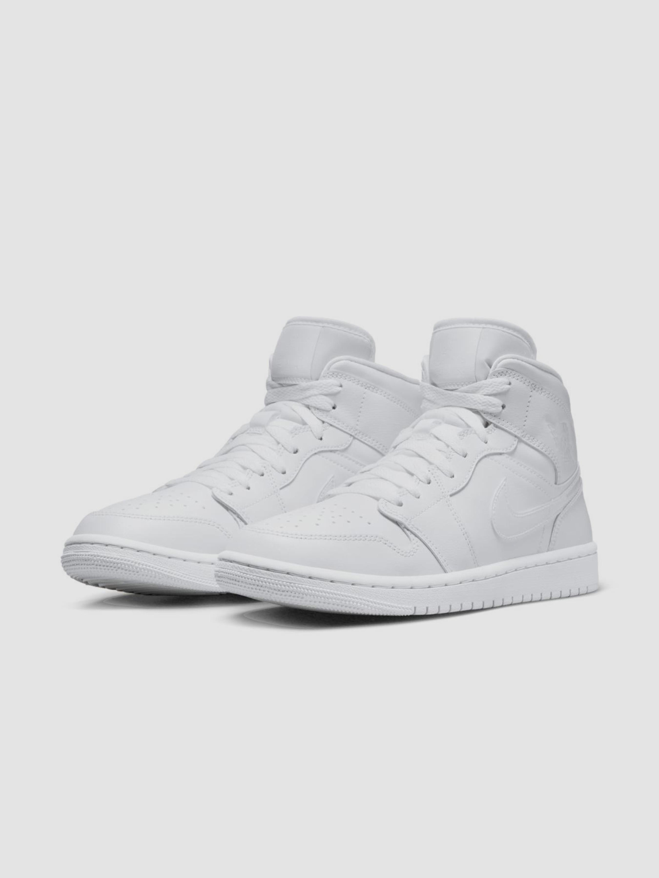 Кросівки Jordan Wmns Air Jordan 1 Mid модель DV0991-111 Кросівки Jordan Wmns Air Jordan 1 Mid модель DV0991-111 Фото