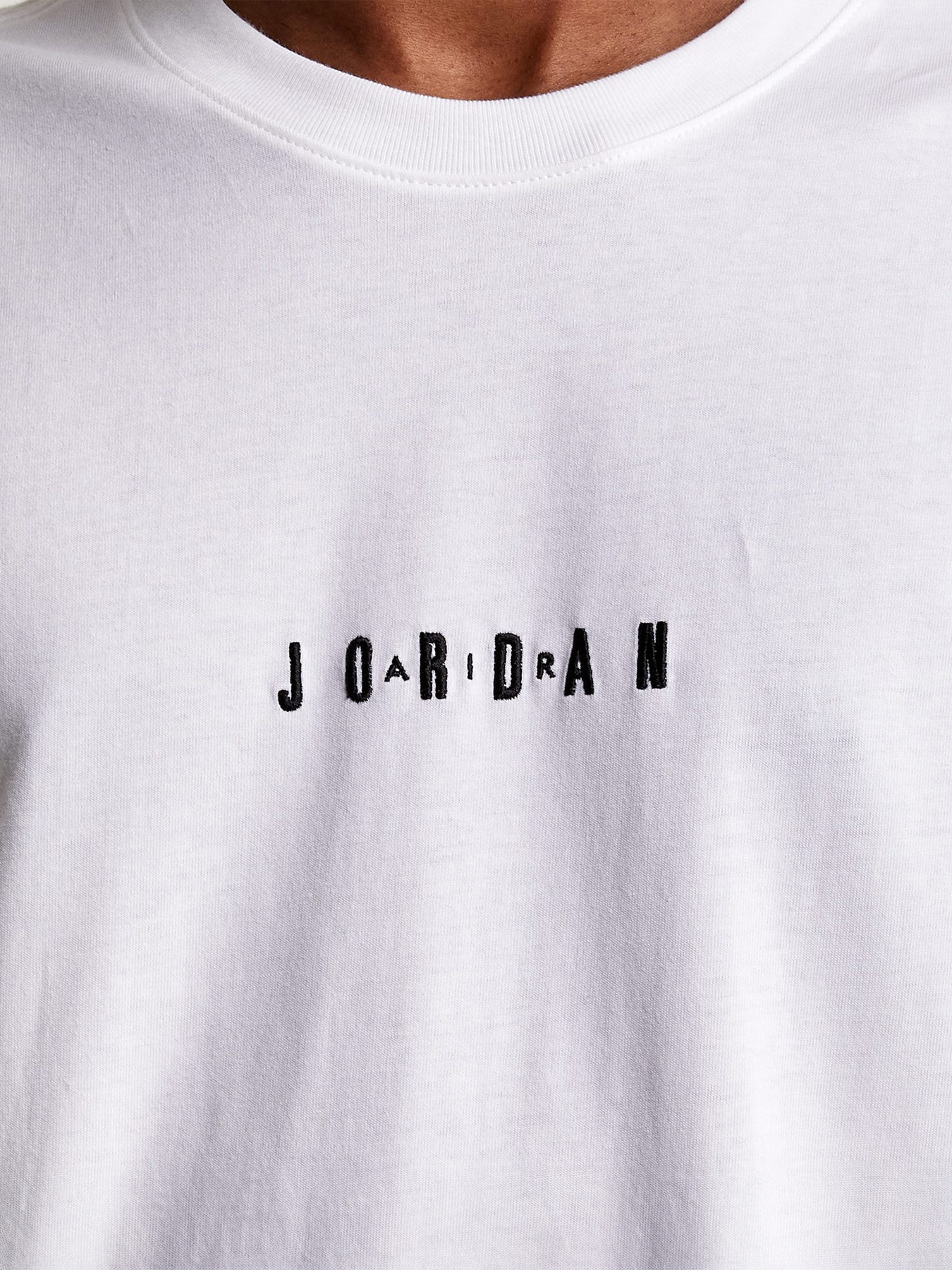 Футболки і поло Jordan Air Tee Tshirt модель DM3182-100 Фото