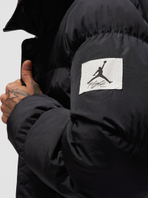 Куртки и дубленки Jordan Ess Stmt Parka модель DQ7346-010 Фото