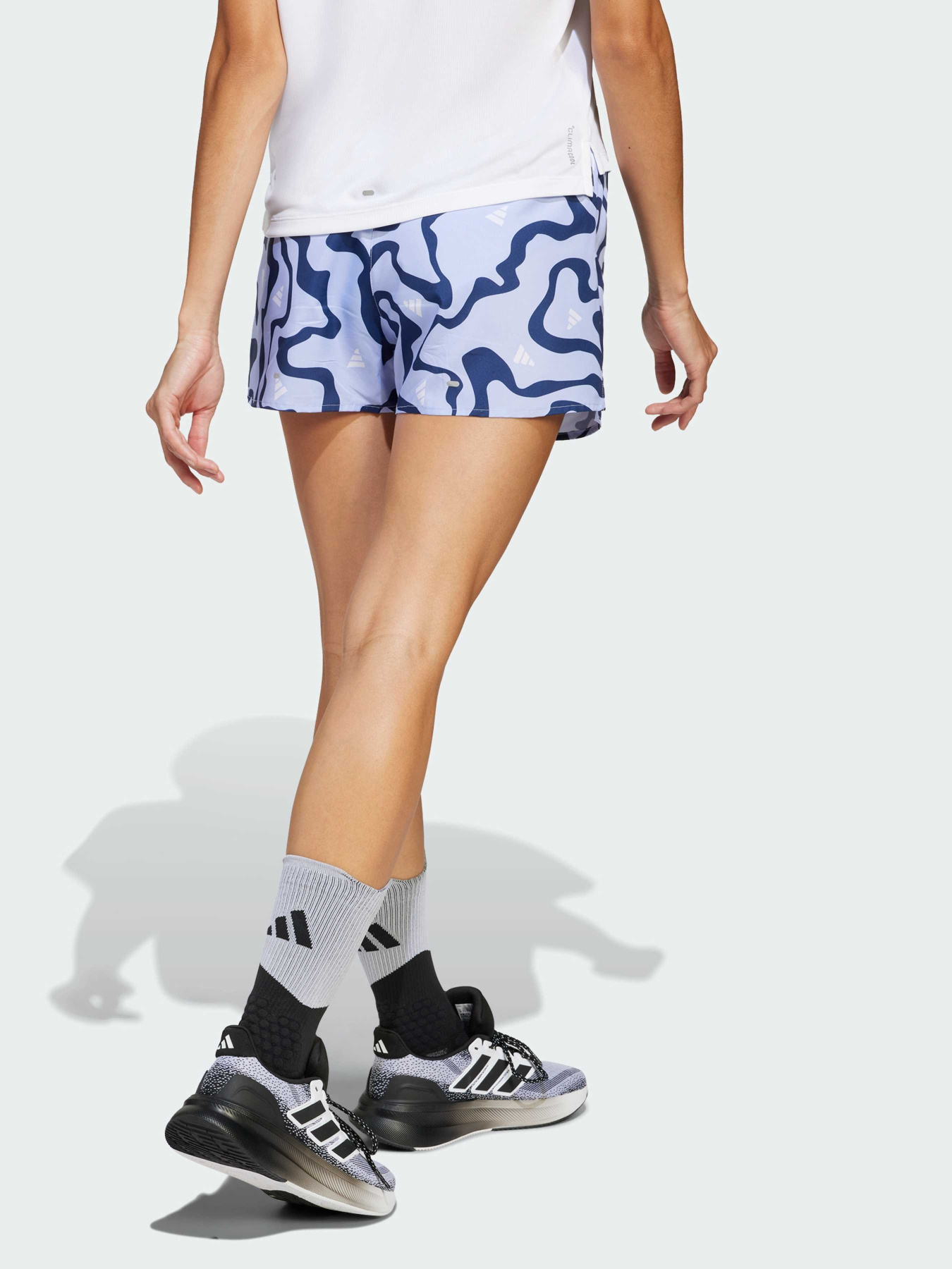 Шорты Adidas модель JD2346 Фото