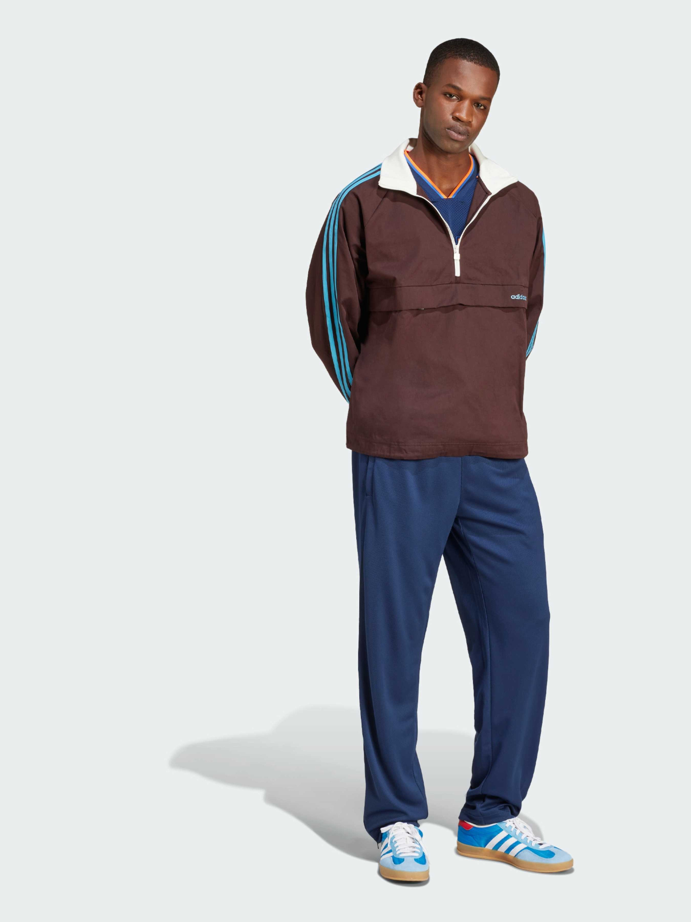 Куртки и дубленки Adidas модель JC8376 Куртки и дубленки Adidas модель JC8376 Фото