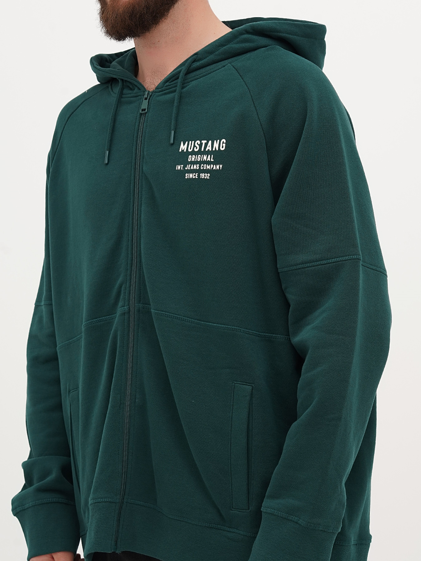 Худі та світшоти Mustang Jeans Bastian Paneled Zip- Up модель 1014510 Худі та світшоти Mustang Jeans Bastian Paneled Zip- Up модель 1014510 Фото