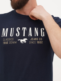 Футболки и поло Mustang Jeans Alex C Print модель 1014094 Фото