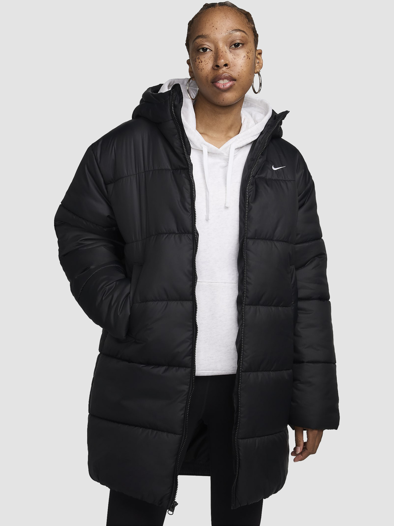 Куртки та дублянки NIKE Sportswear Classic Puffer модель FZ5903-010 Фото