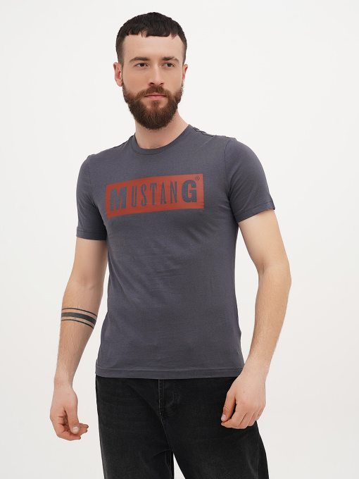 Футболки и поло Mustang Jeans Alex C LOGO Tee модель 1009738 Фото