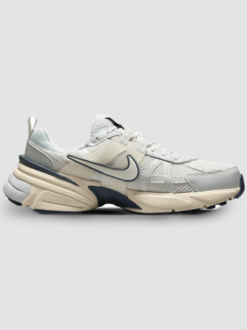 Кроссовки NIKE V2k Run модель FD0736-004 Фото
