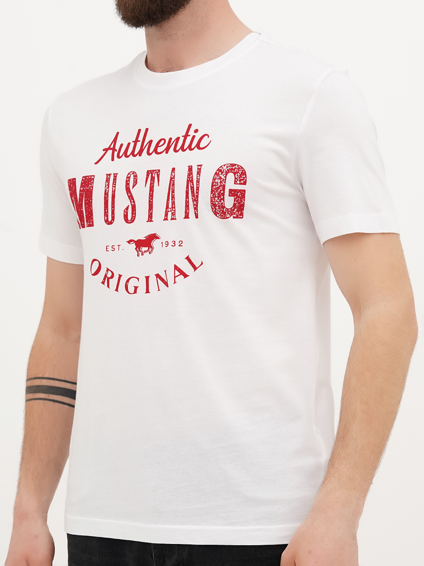 Футболки и поло Mustang Jeans Alex C Print модель 1012988 Фото