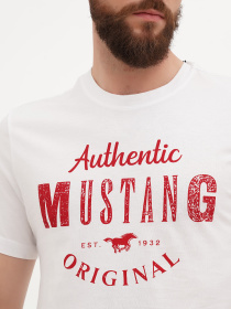 Футболки и поло Mustang Jeans Alex C Print модель 1012988 Фото