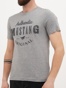 Футболки и поло Mustang Jeans Alex C Print модель 1012989 Фото