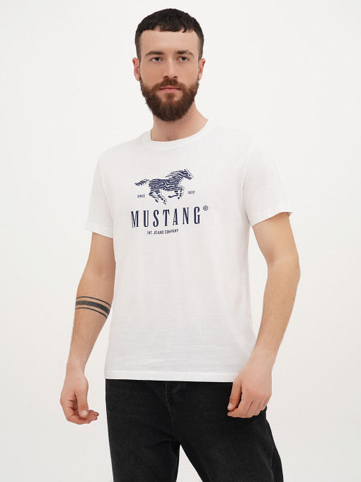 Футболки и поло Mustang Jeans Austin модель 1025069 Фото