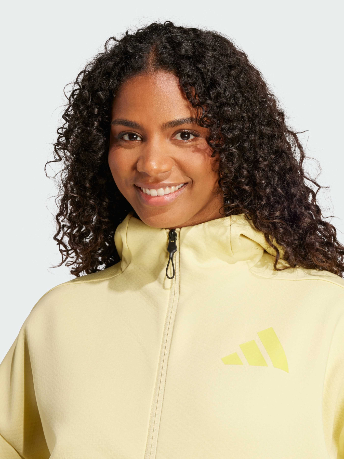 Худи и свитшоты Adidas ZNE модель JJ4753 Фото