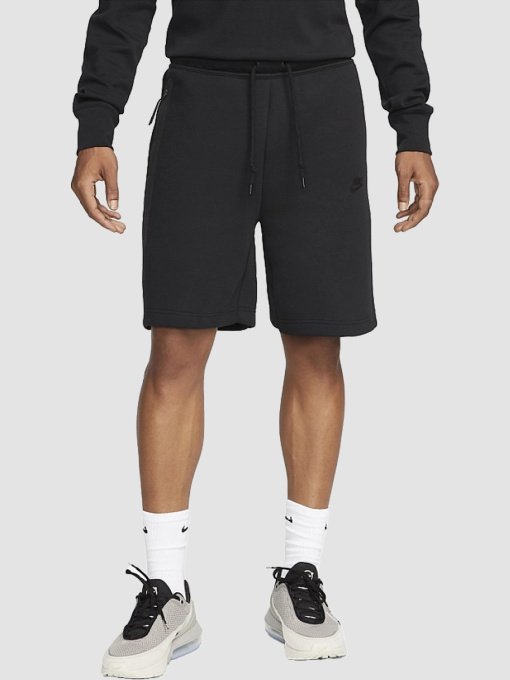 Шорти NIKE Sportswear Tech Fleece модель FB8171-010 Фото
