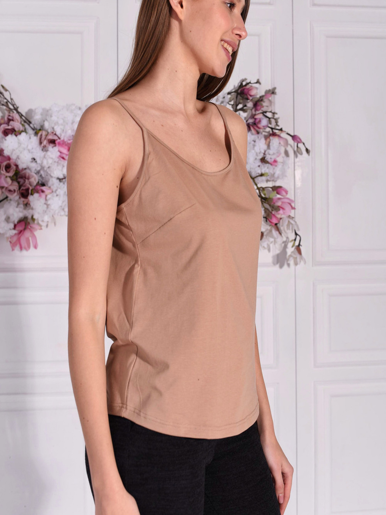 Футболки і поло LadyLike модель ll175470089-bezhevij Фото