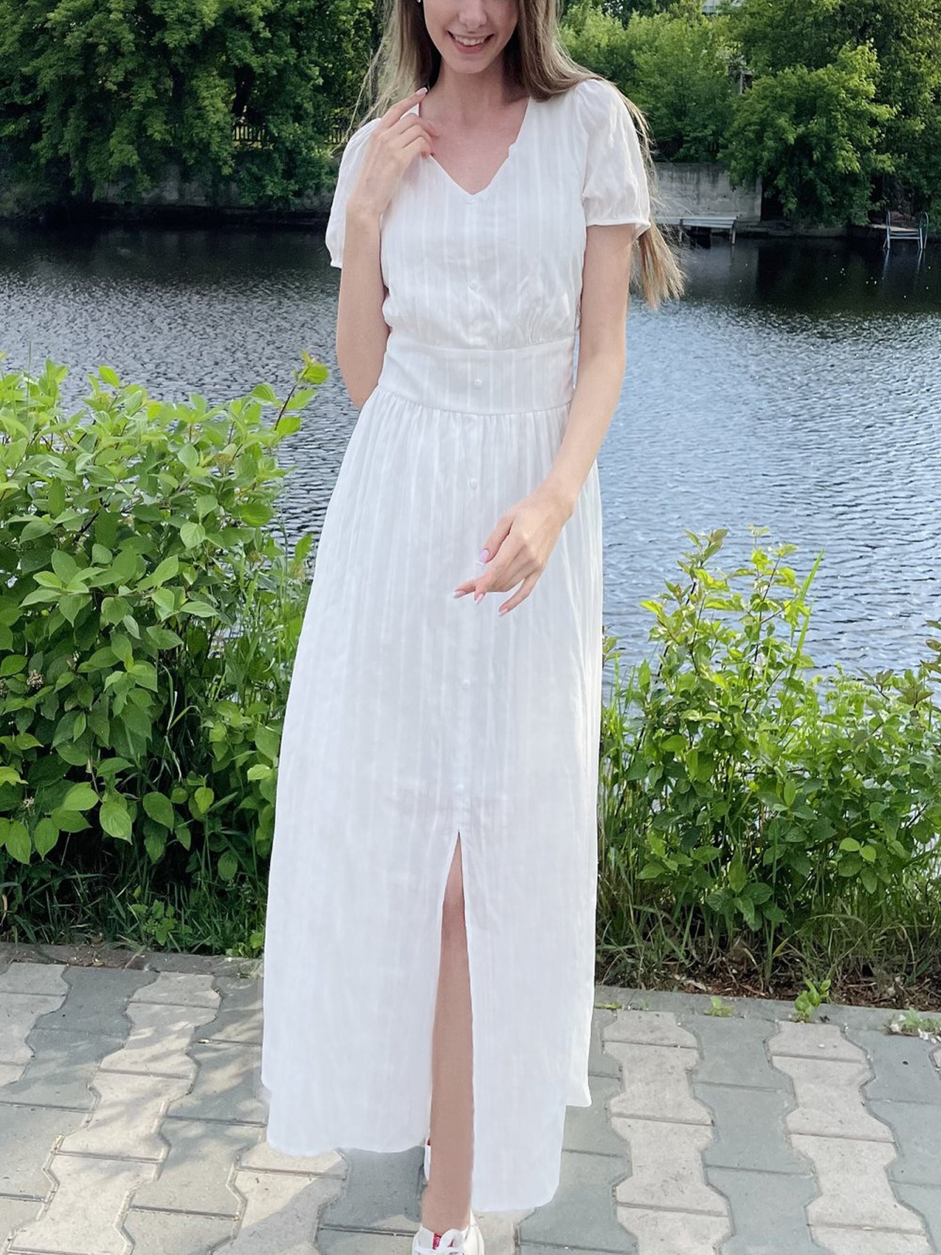 Сукні LadyLike модель ll214010000-blij Фото