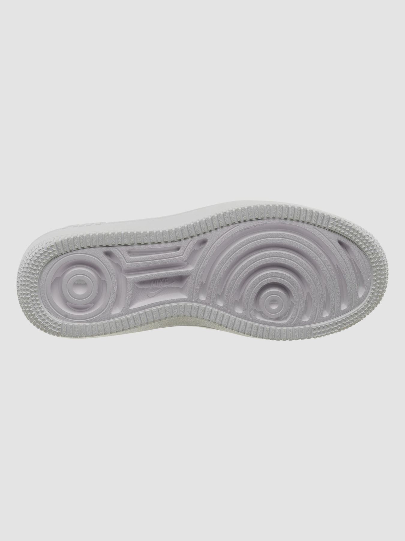Кроссовки NIKE Air Force 1 Plt.Af.Orm Triple White W модель DJ9946-100 Кроссовки NIKE Air Force 1 Plt.Af.Orm Triple White W модель DJ9946-100 Фото