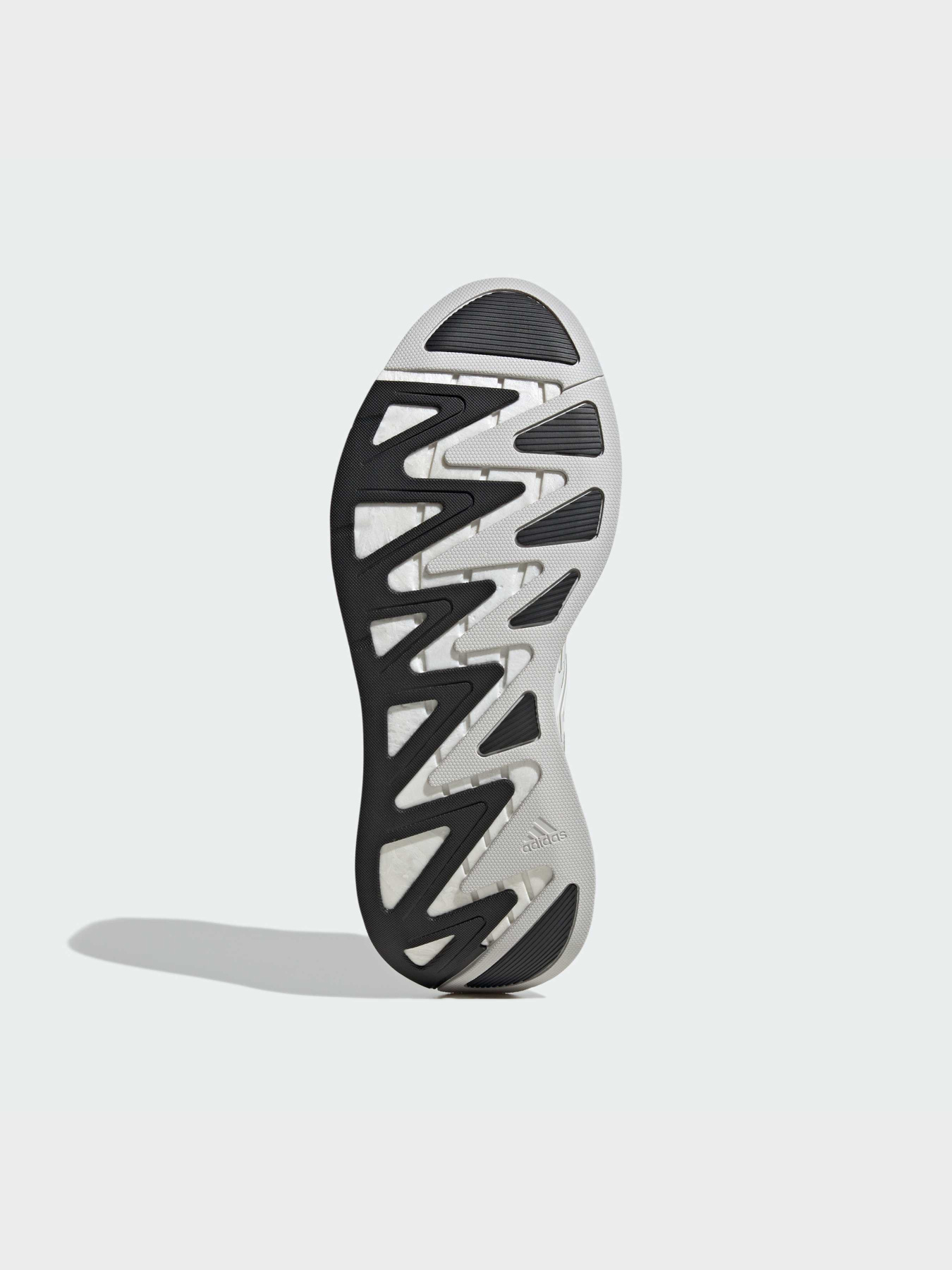 Кроссовки Adidas модель IH0849 Кроссовки Adidas модель IH0849 Фото