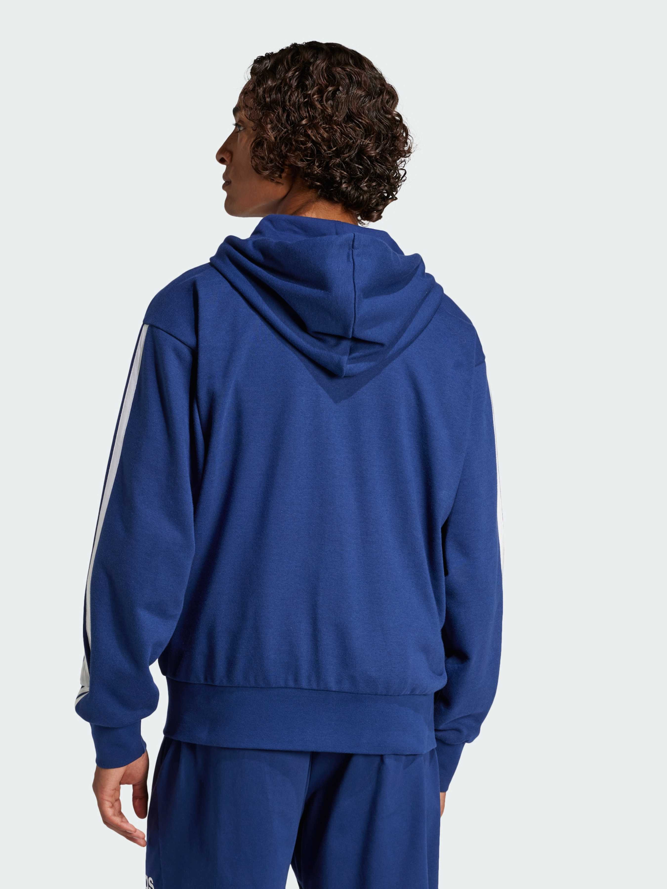 Худі та світшоти Adidas модель JE6341 Худі та світшоти Adidas модель JE6341 Фото