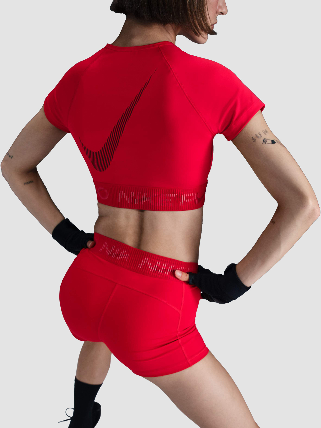 Шорты NIKE Pro Dri-Fit Mid-Rise модель HJ1226-657 Шорты NIKE Pro Dri-Fit Mid-Rise модель HJ1226-657 Фото