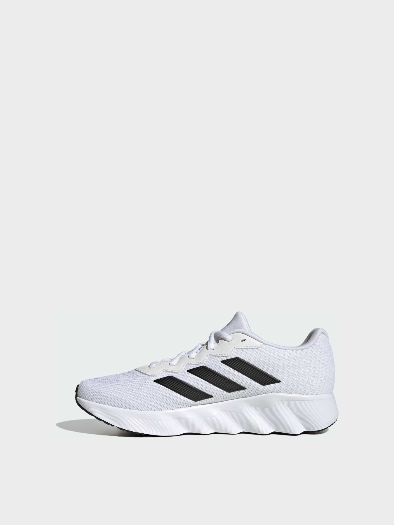 Кроссовки Adidas модель ID5252 Кроссовки Adidas модель ID5252 Фото