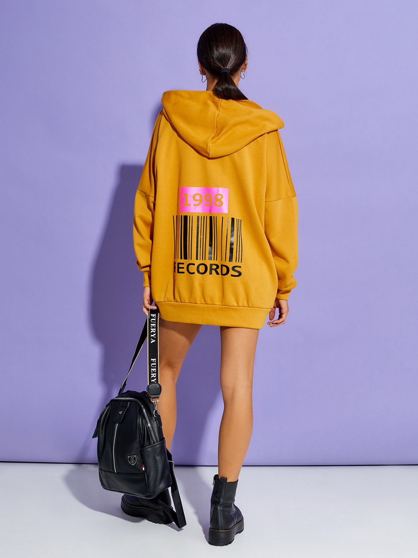 Худи и свитшоты ISSA Plus модель 12890_mustard Фото