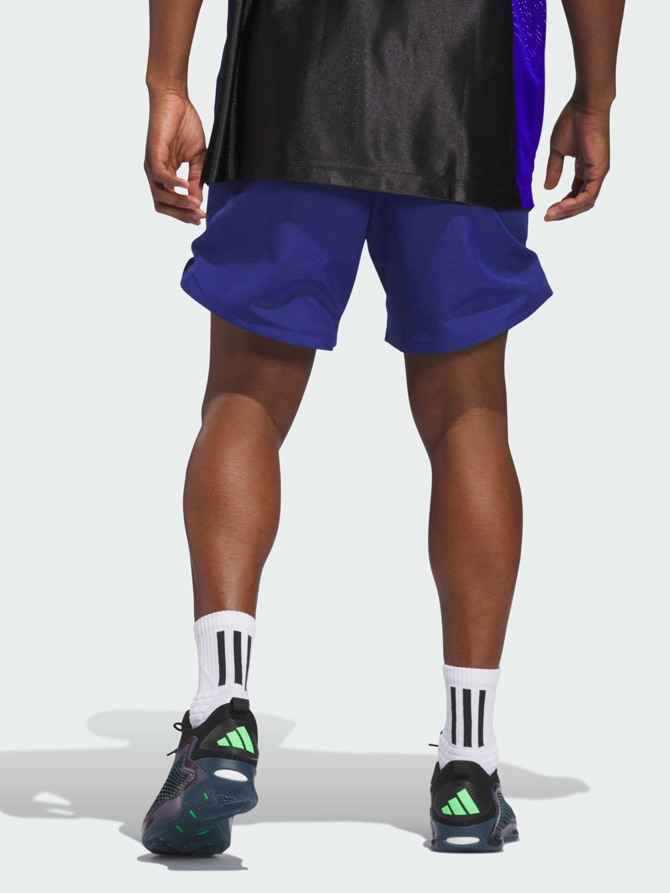 Шорты Adidas модель JD6150 Фото