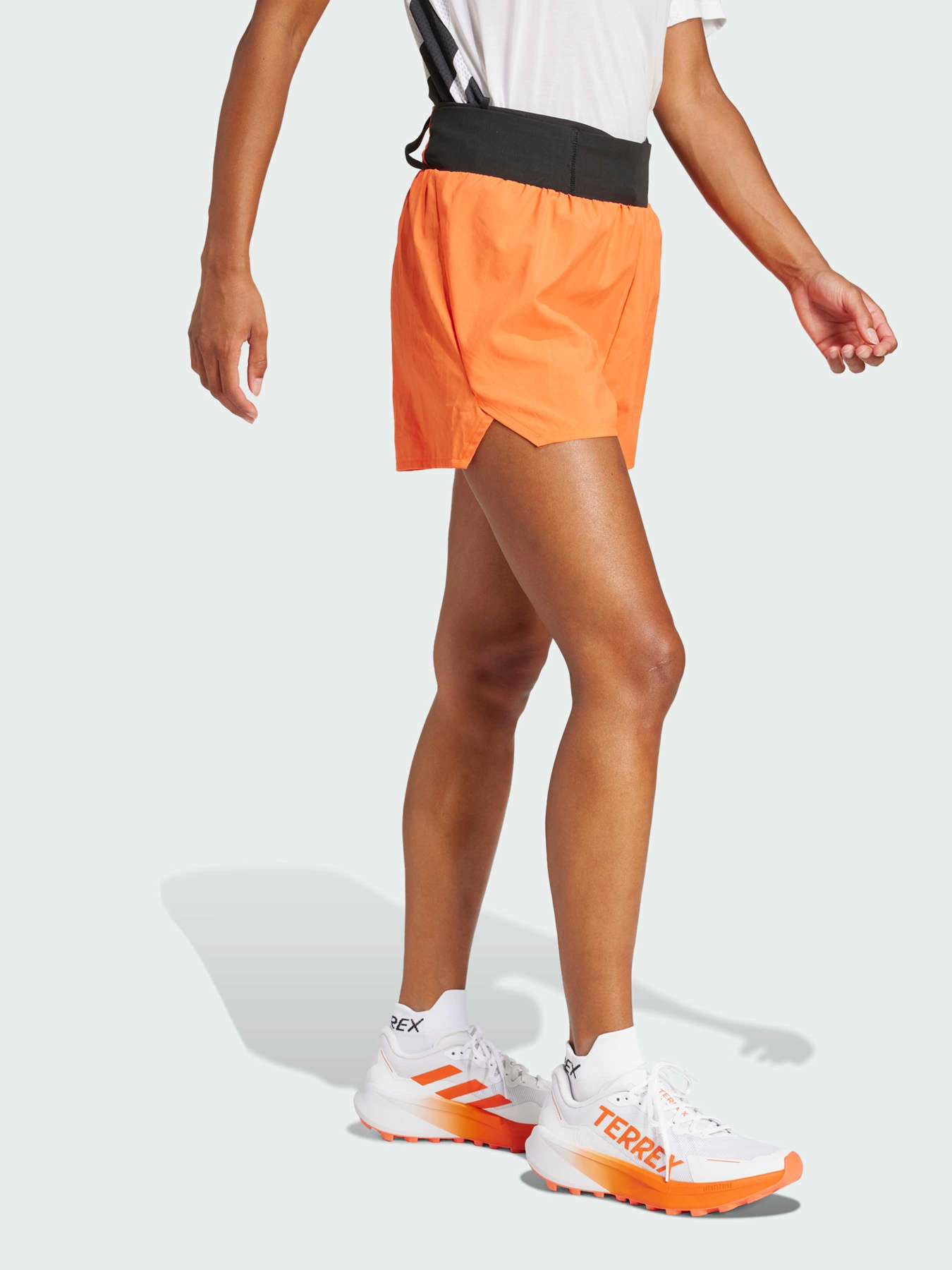 Шорты Adidas модель JE9434 Фото
