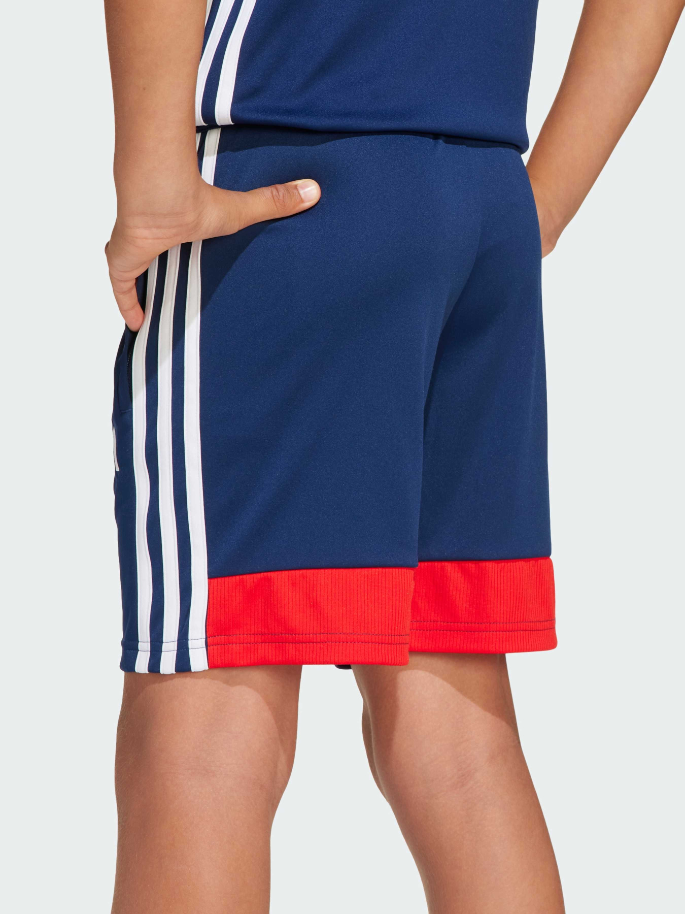 Шорты Adidas Tiro модель JD0600 Фото