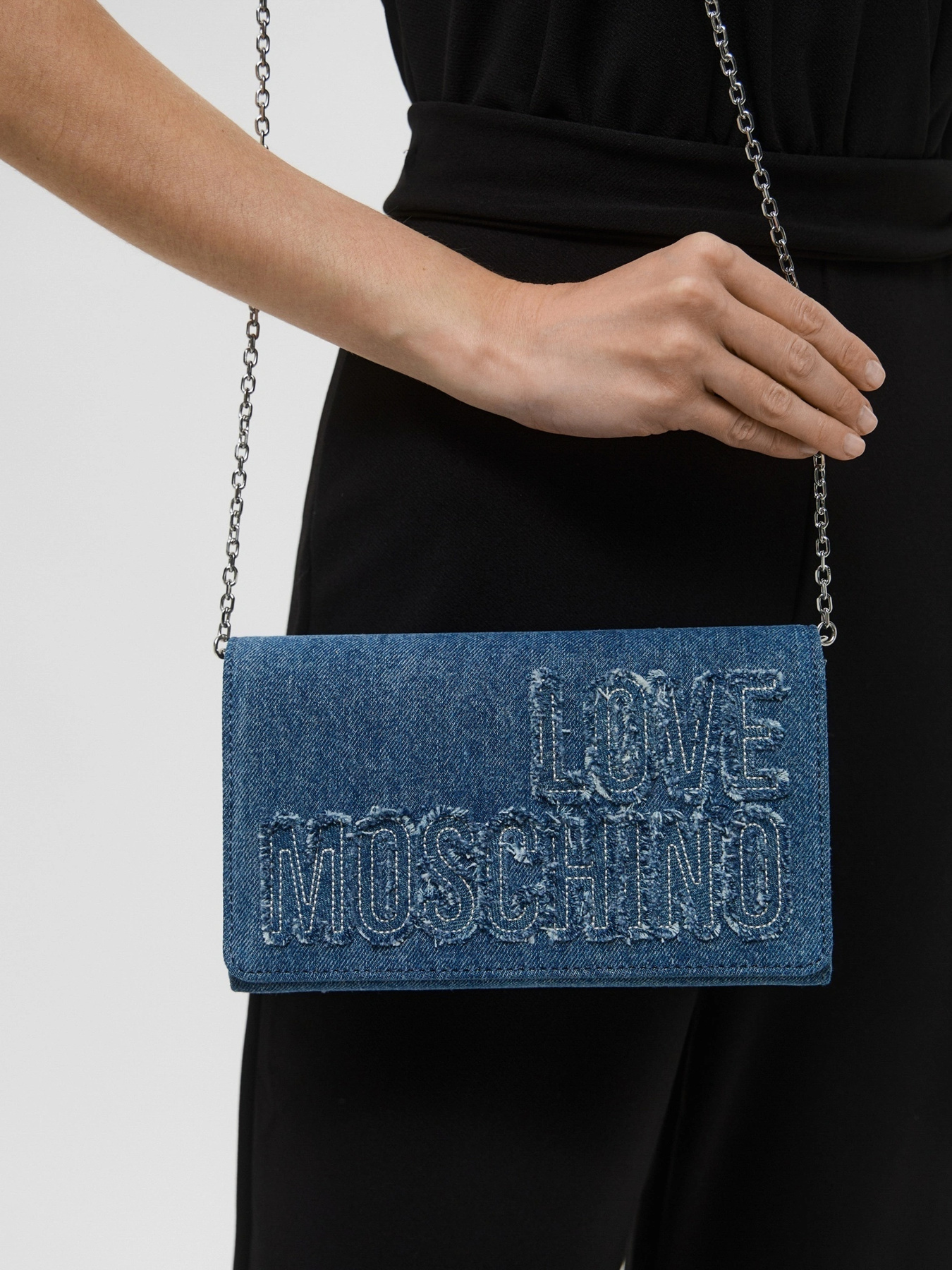 Сумки Moschino модель JC4247PP0MKM0750 Фото
