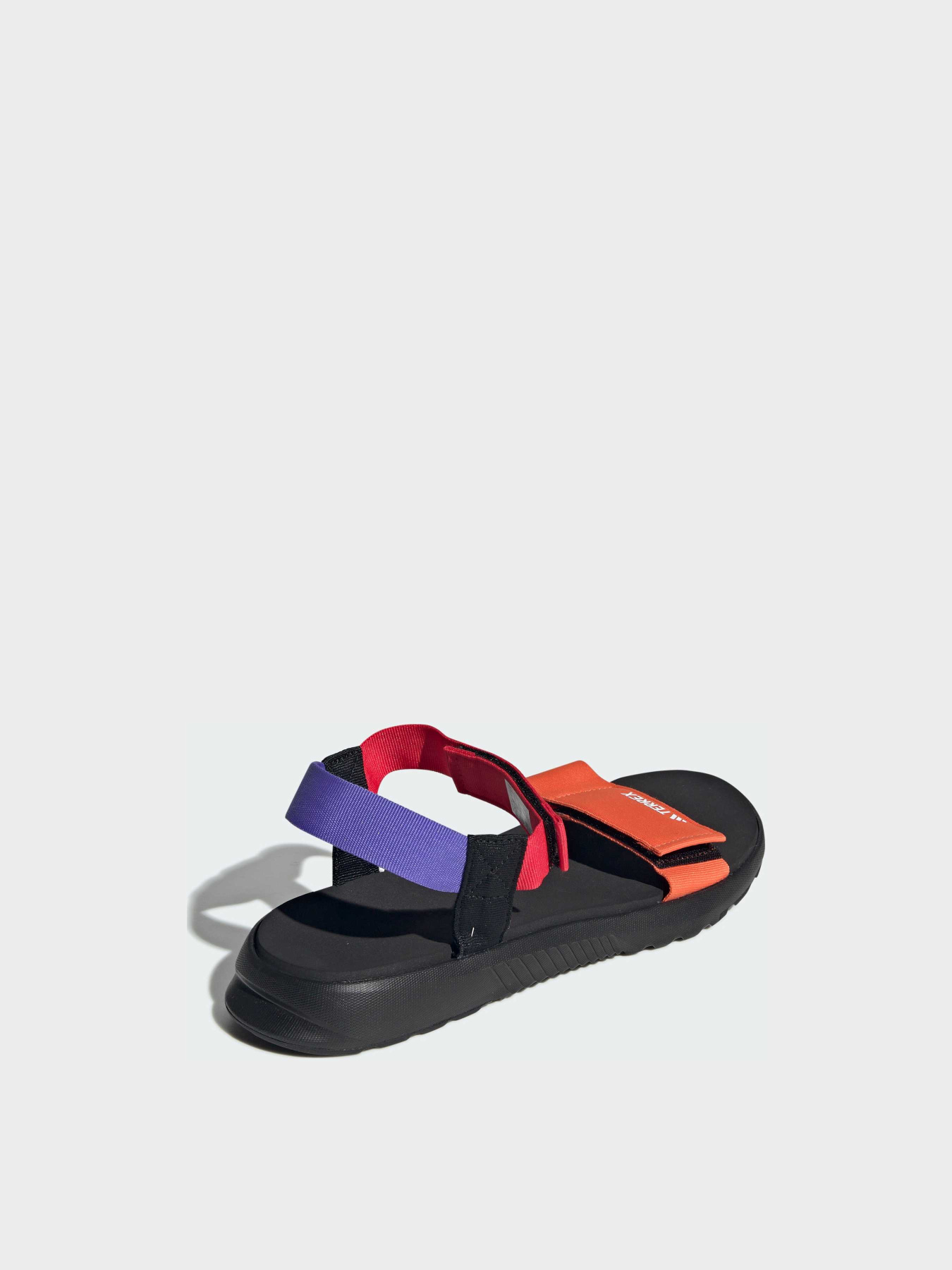 Сандалии Adidas модель JQ2569 Фото