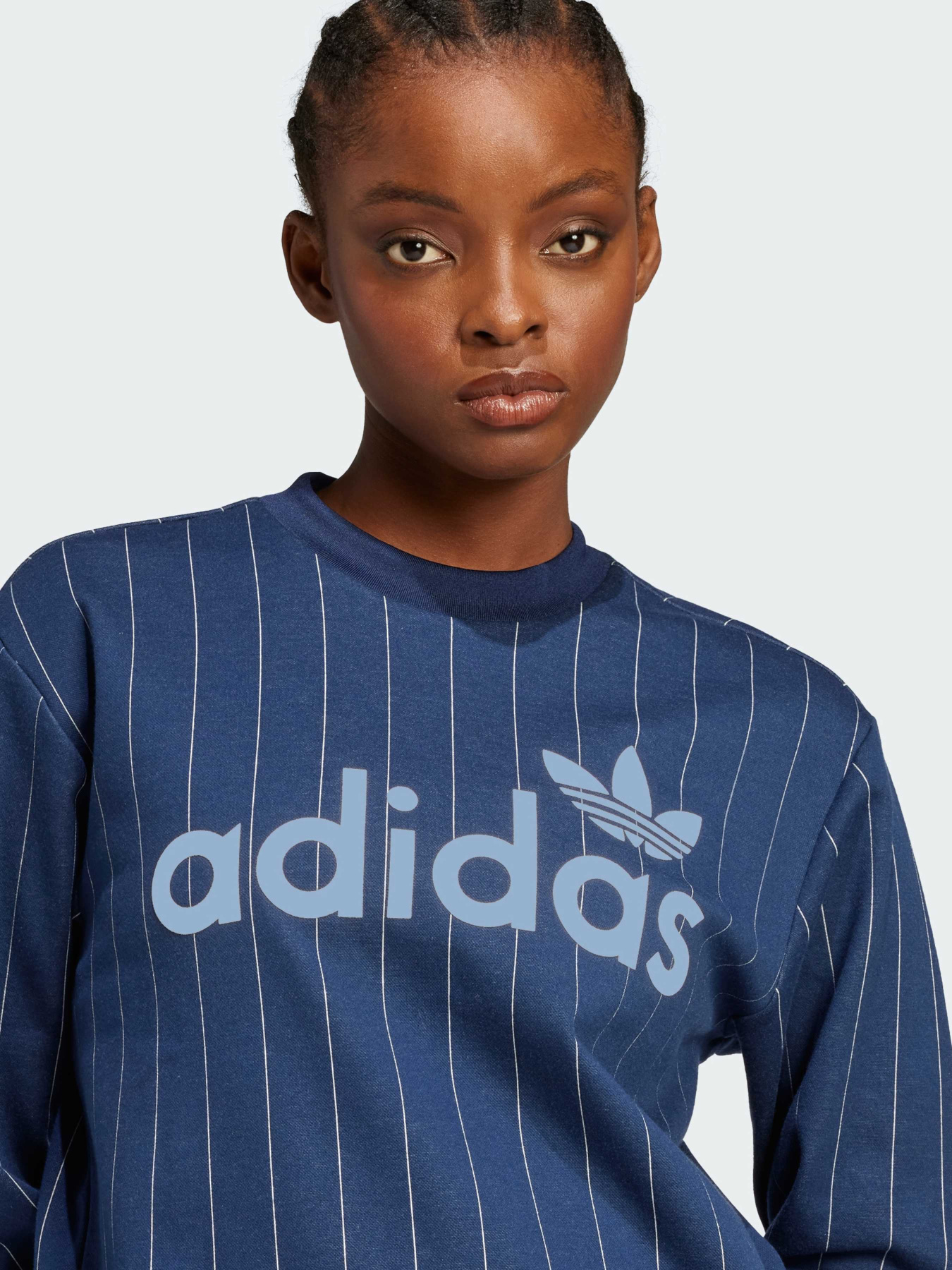 Худі та світшоти Adidas модель JJ3488 Фото