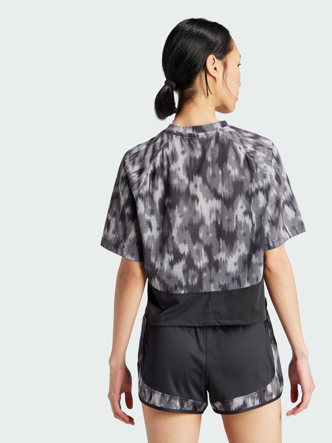 Футболки і поло Adidas модель IK5464 Футболки і поло Adidas модель IK5464 Фото