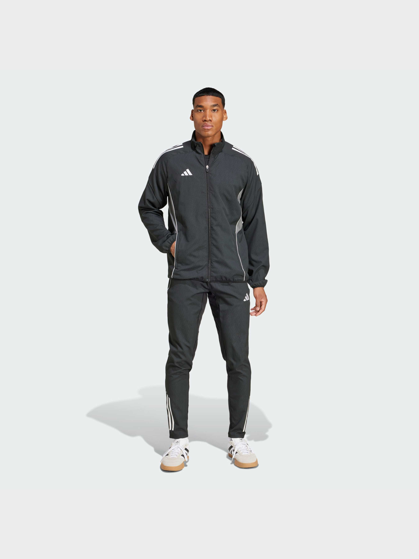 Куртки та дублянки Adidas Tiro модель IW0418 Куртки та дублянки Adidas Tiro модель IW0418 Фото