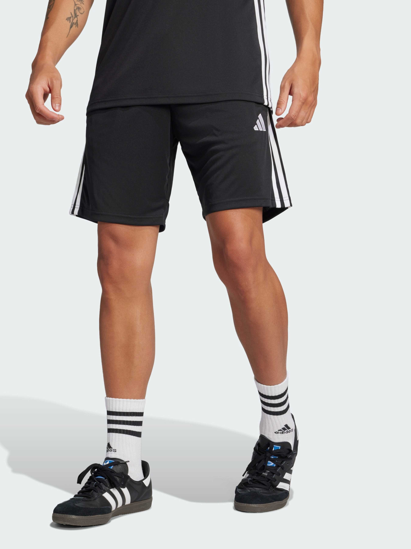 Шорты Adidas Tiro модель JD0430 Фото