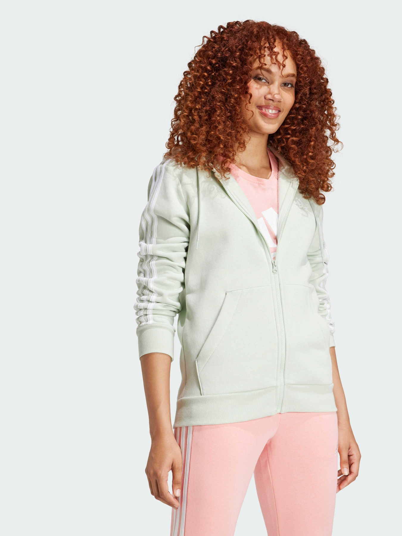 Худі та світшоти Adidas модель IY1730 Худі та світшоти Adidas модель IY1730 Фото
