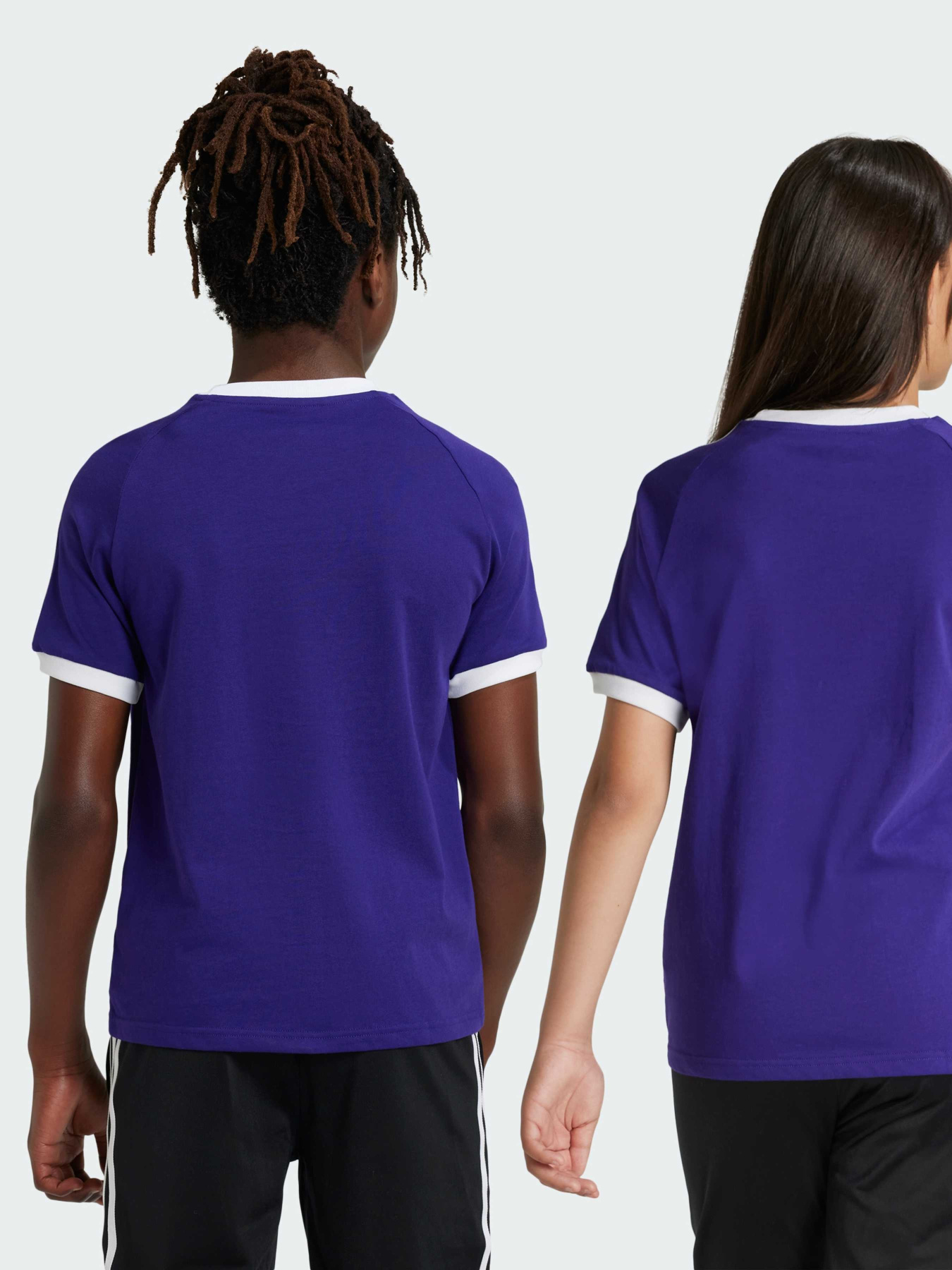 Футболки и поло Adidas Adicolor модель IY7430 Футболки и поло Adidas Adicolor модель IY7430 Фото