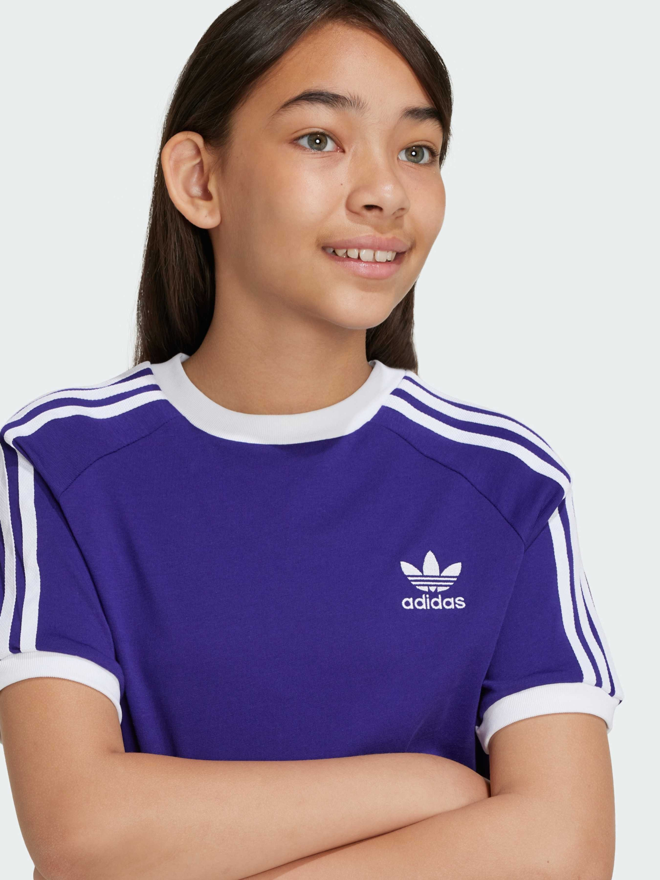 Футболки и поло Adidas Adicolor модель IY7430 Футболки и поло Adidas Adicolor модель IY7430 Фото