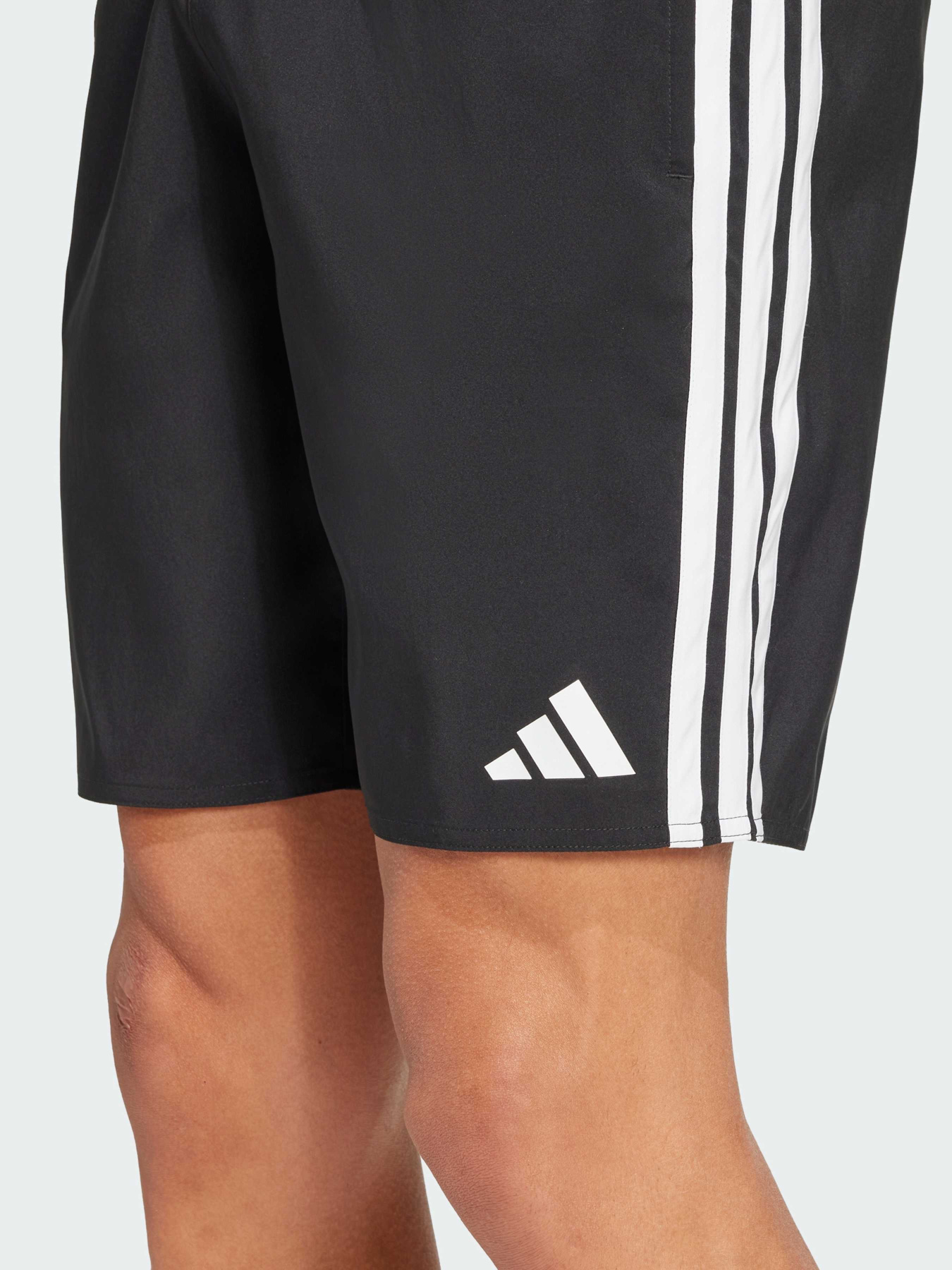 Одежда для пляжа Adidas 3 Stripes модель JG1030 Одежда для пляжа Adidas 3 Stripes модель JG1030 Фото