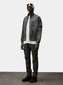Куртки та дублянки CP Company модель 8581 Фото