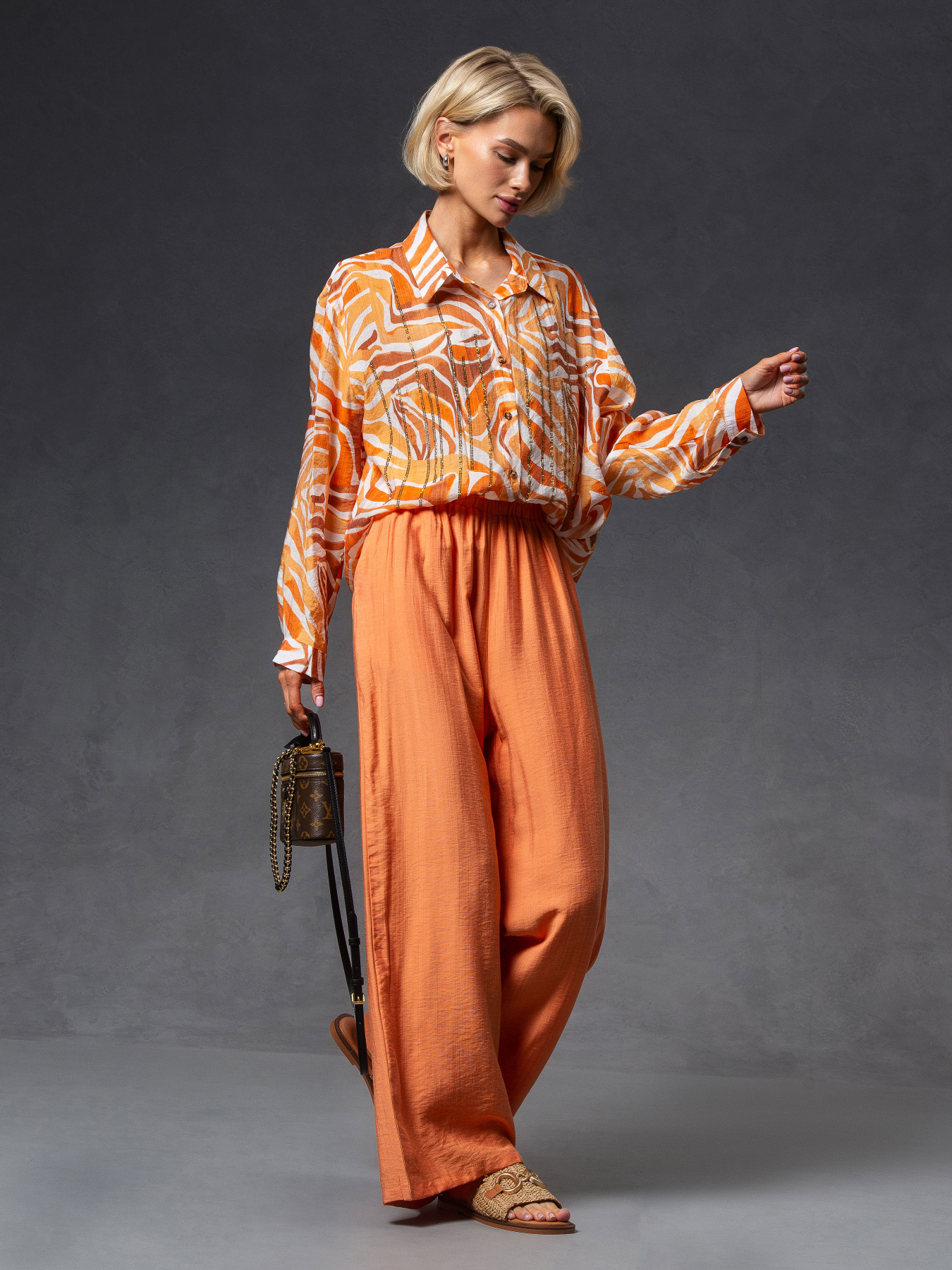 Костюми VIVA WEAR модель 0505-ital-orange Костюми VIVA WEAR модель 0505-ital-orange Фото