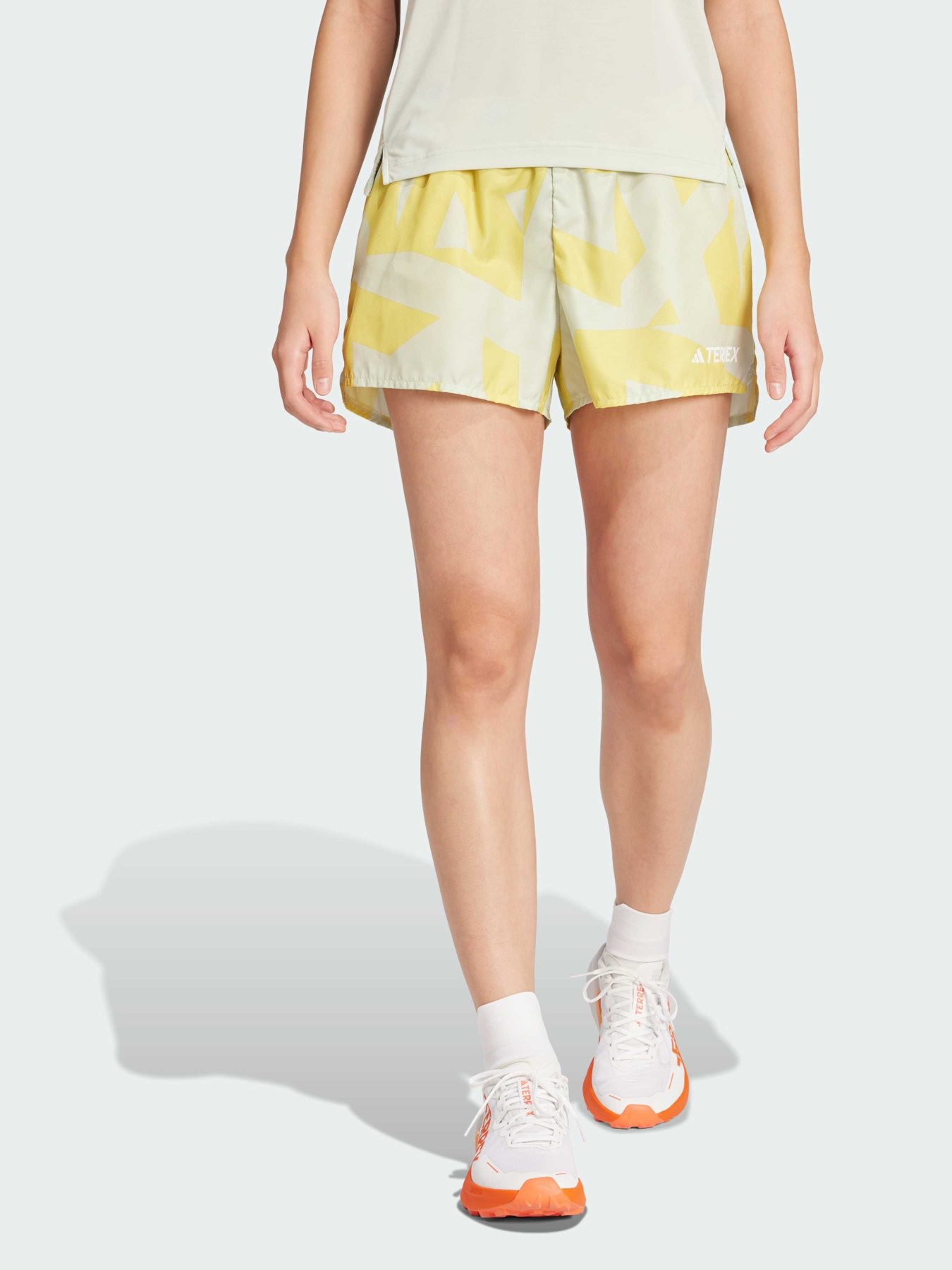 Шорты Adidas модель JF1265 Шорты Adidas модель JF1265 Фото