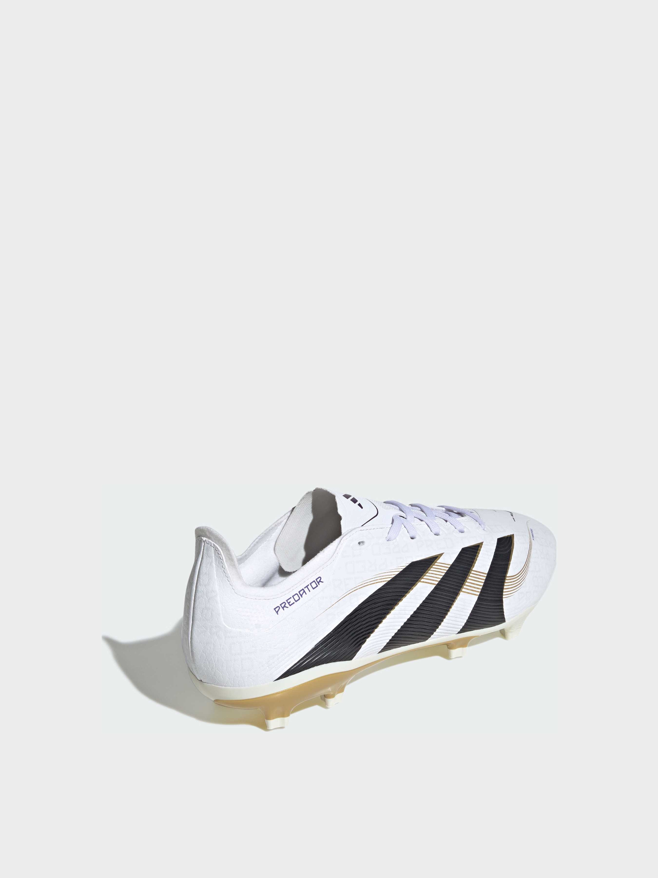 Кросівки Adidas Predator модель JI1116 Фото