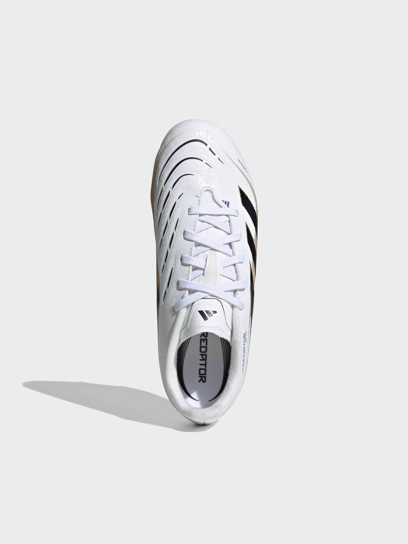 Кросівки Adidas Predator модель JI1124 Фото